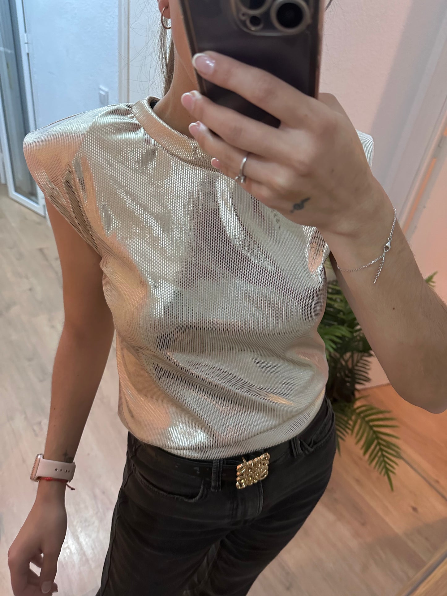 CAMISETA BRILLO DORADO