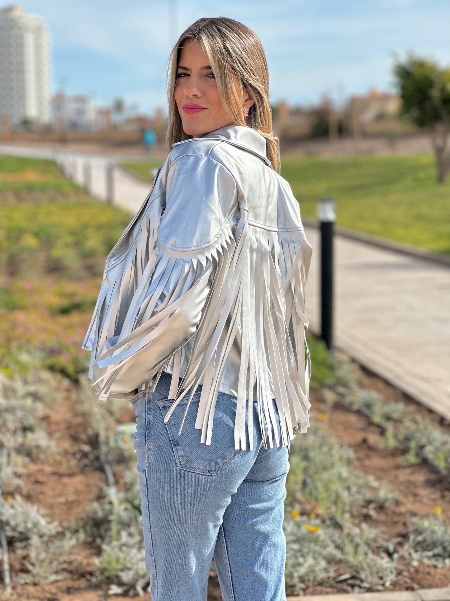 CHAQUETA PLATEADA