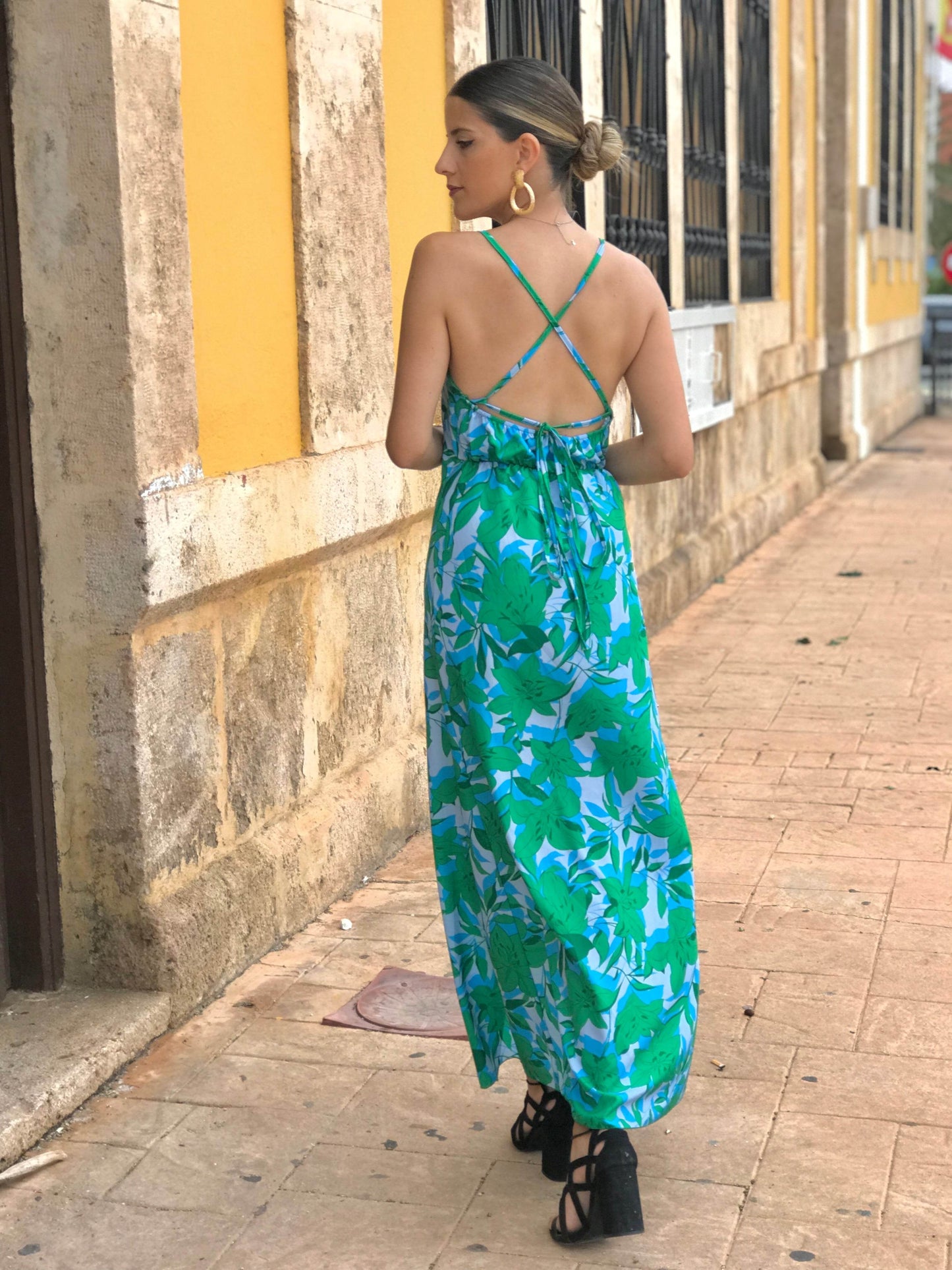 VESTIDO CUT VERDE - hemeloshop