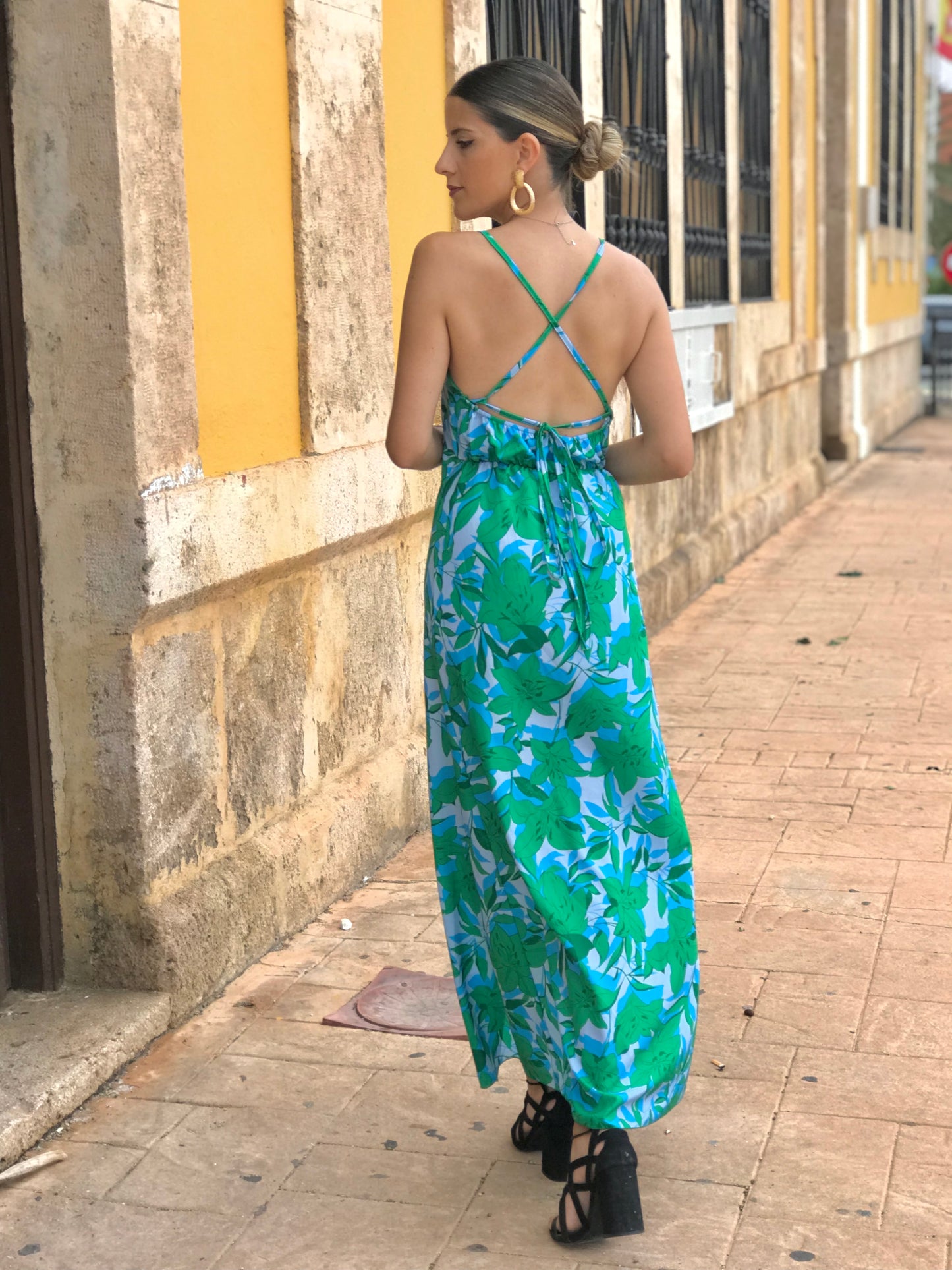 VESTIDO CUT VERDE